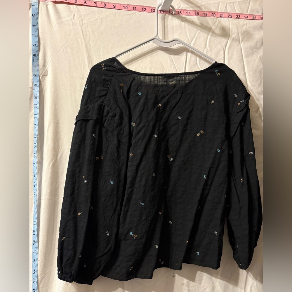Ana Blouse - Picture 3 of 4